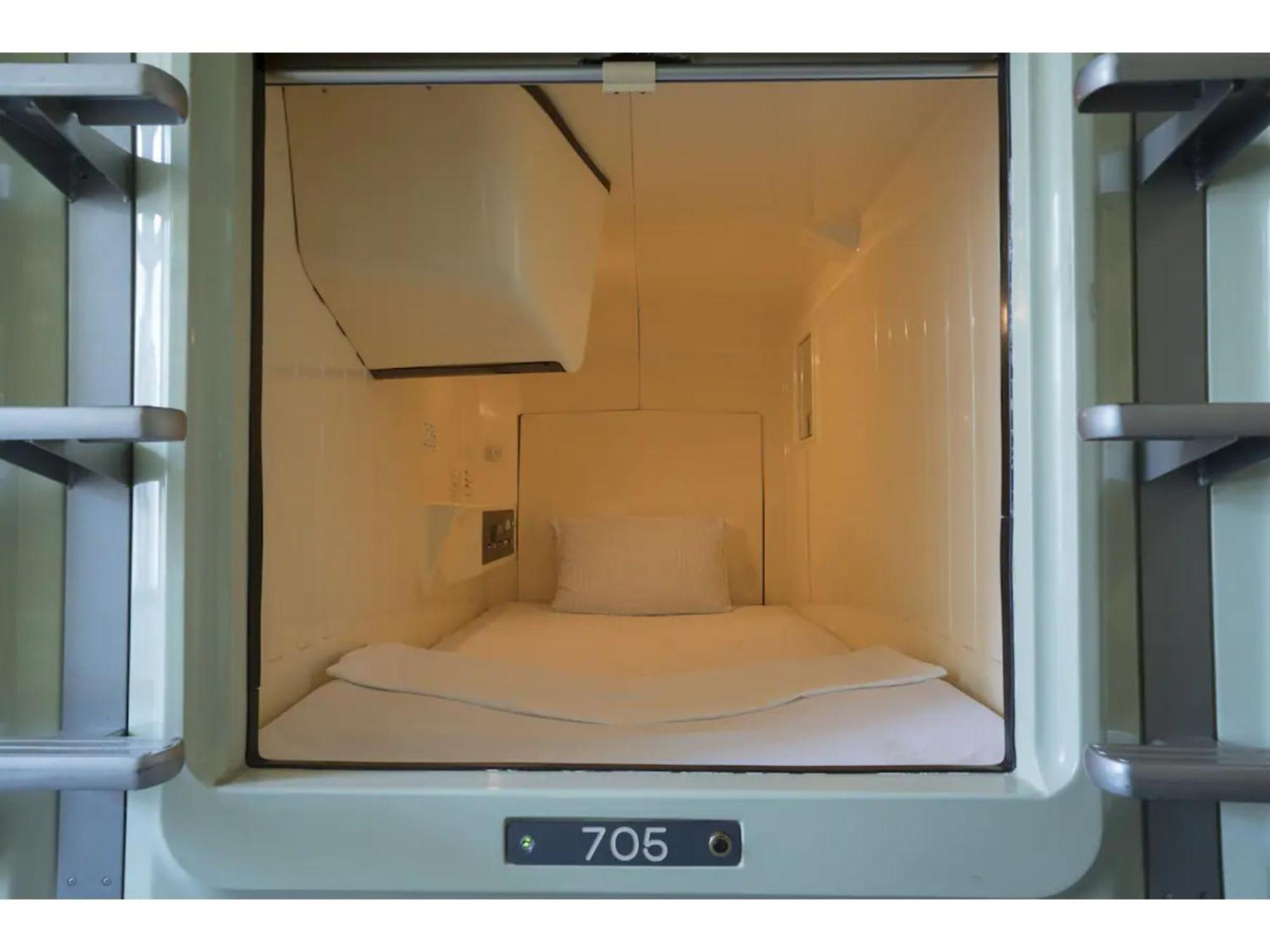 Male Only Capsule Inn Hamamatsucho - Vacation Stay 68799V Prefektura Tokio Exteriér fotografie