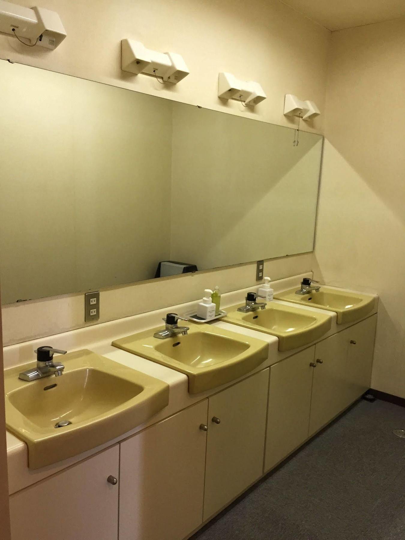 Male Only Capsule Inn Hamamatsucho - Vacation Stay 68799V Prefektura Tokio Exteriér fotografie